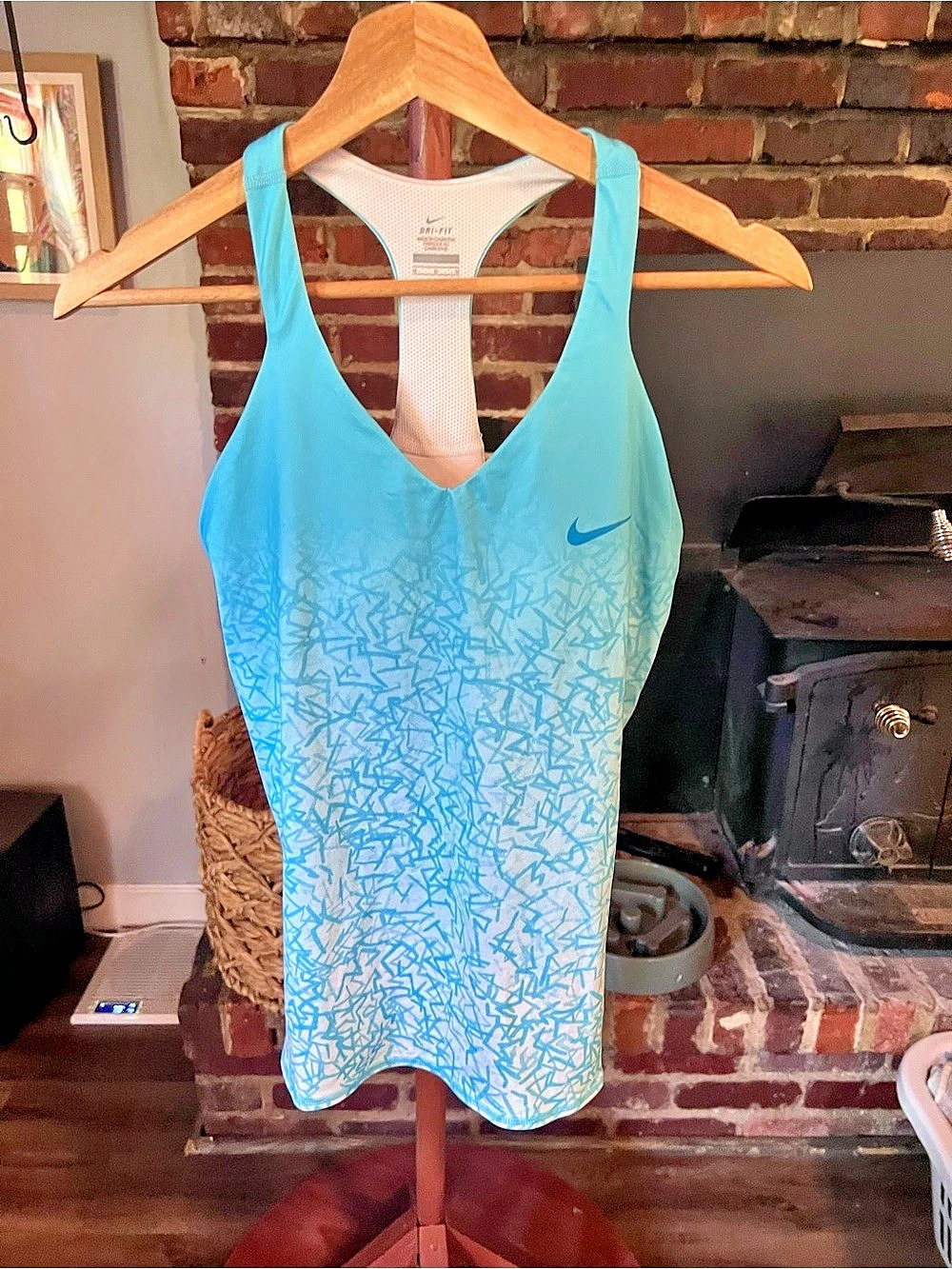 Nike Women's Abstract One-Piece Swimsuit Size Medium